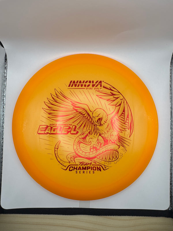Eagle-L Proto Glow Champion Sofia Donnecke